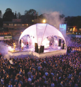 Layher1 layher stage