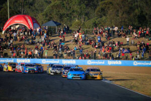 Racing tent