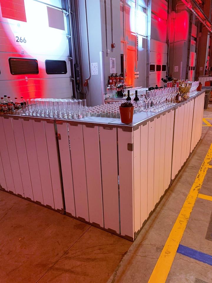 CE Bar White – Business Event – Kaufland – Food – MIAM Catering – GB 03 bar box