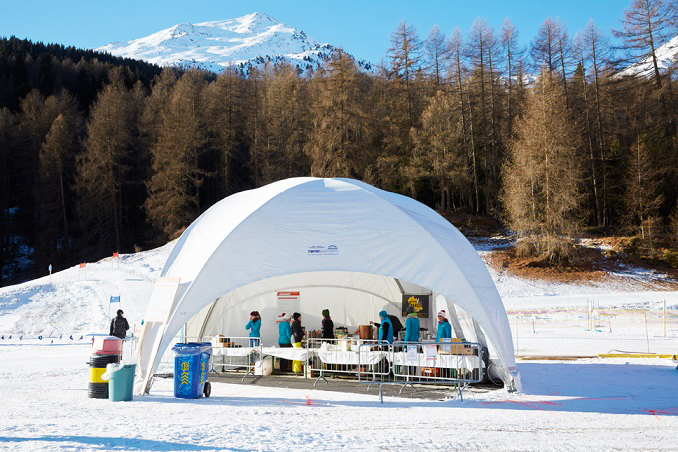 outdoor winter tent