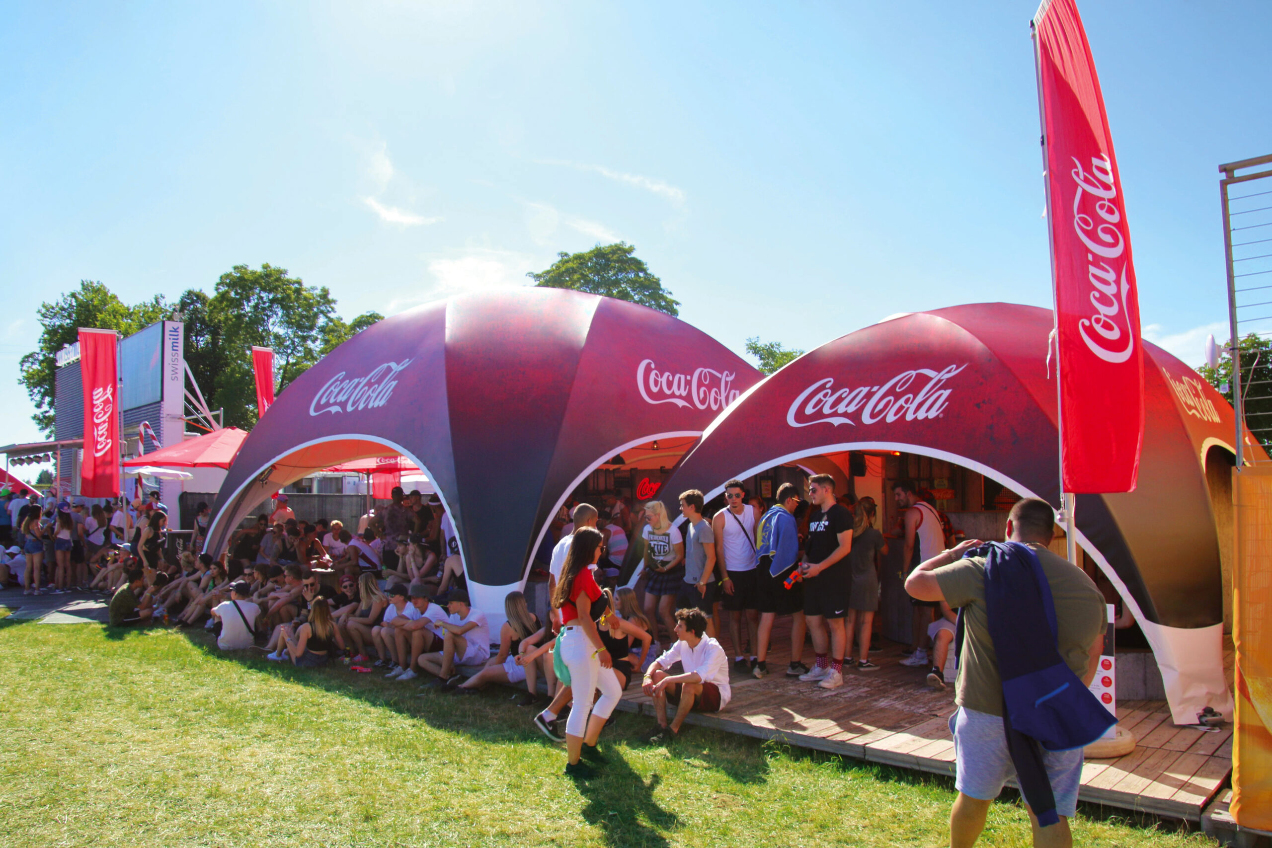 Bar tents coca cola